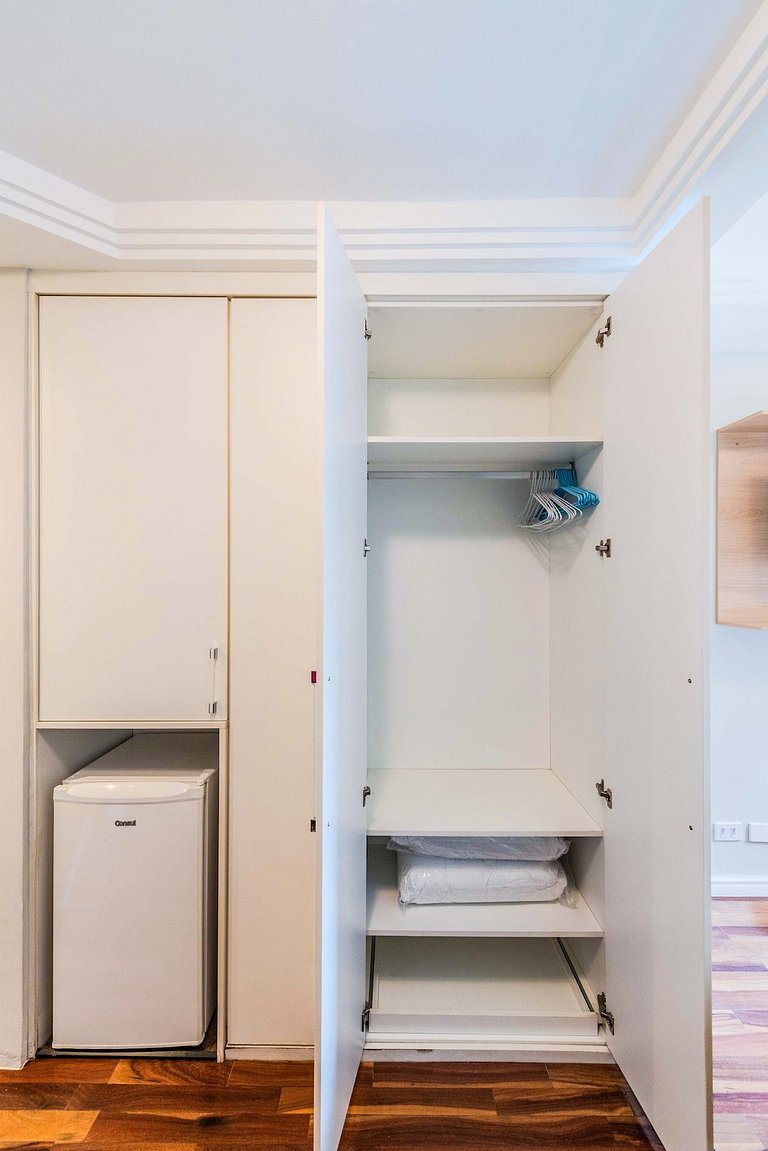 BHaus Jardins Poeta - Apartamento Premium - Próximo à Oscar