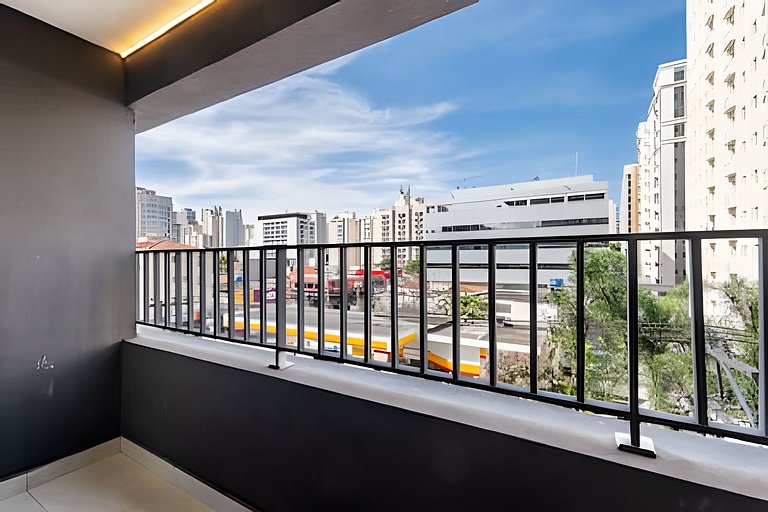 BHaus Moema ON Maracatins - Studio Premium com Varanda - Por
