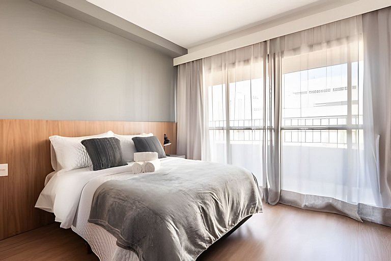 BHaus Moema ON Maracatins - Studio Premium com Varanda - Por