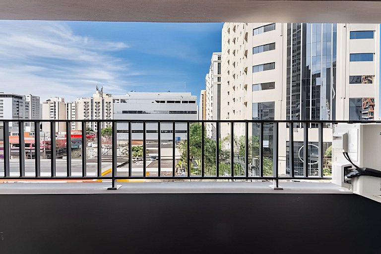 BHaus Moema ON Maracatins - Studio Premium com Varanda - Por