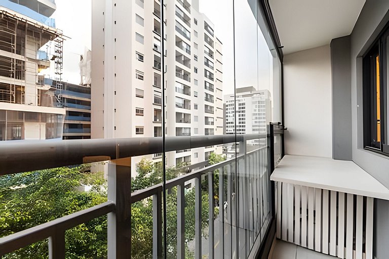 BHaus IS Moema Carinás - Apartamento com Varanda - Academia