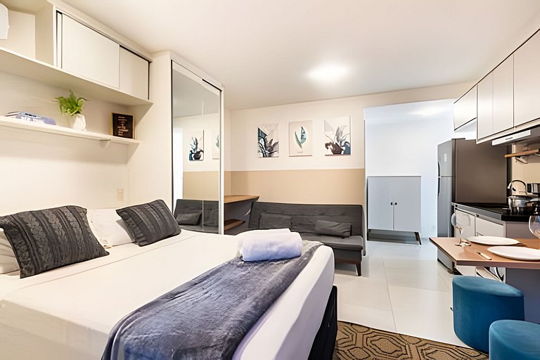 BHaus IS Moema Carinás - Apartamento com Varanda - Academia