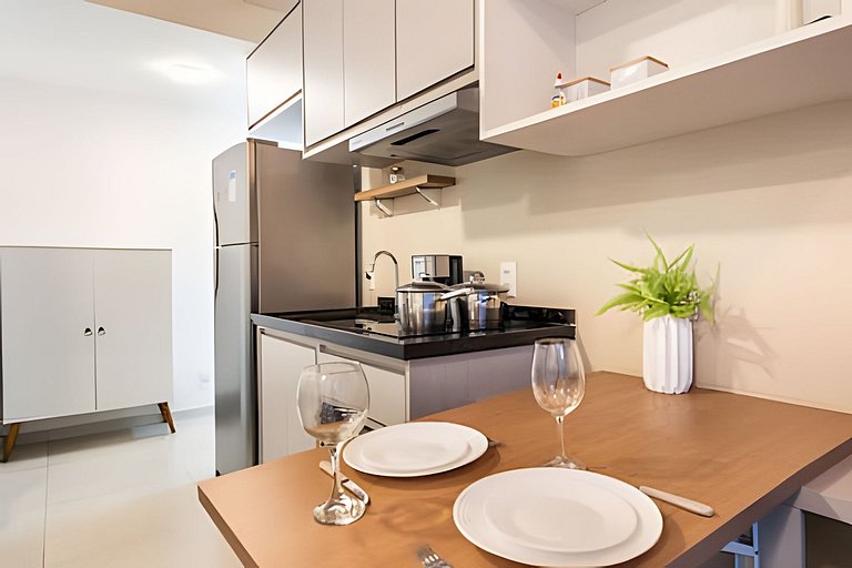 BHaus IS Moema Carinás - Apartamento com Varanda - Academia