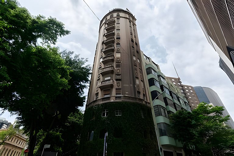 Grand Bhaus Family Republica | Centro | Metrô