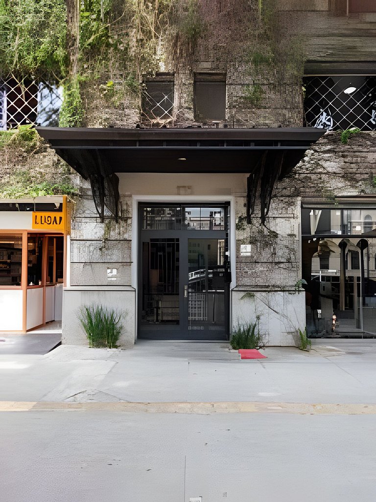 Grand Bhaus Family Republica | Centro | Metrô