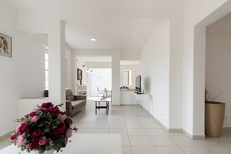 Grand Bhaus Family Republica | Centro | Metrô