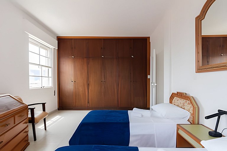 Grand Bhaus Family Republica | Centro | Metrô