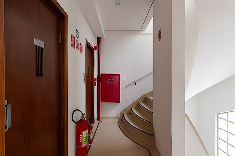 Grand Bhaus Family Republica | Centro | Metrô