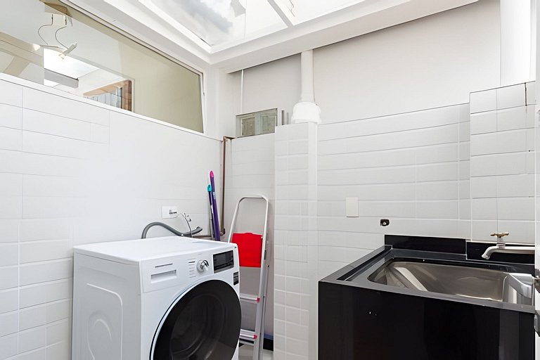 Grand Bhaus Family Republica | Centro | Metrô