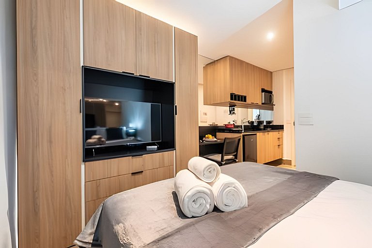 BHaus Vila Nova Conceição Pivo | Studio Premium com Varanda