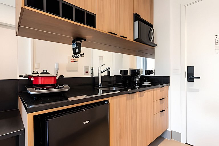 BHaus Vila Nova Conceição Pivo | Studio Premium com Varanda