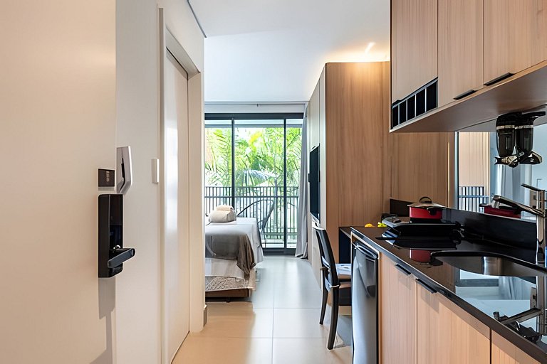 BHaus Vila Nova Conceição Pivo | Studio Premium com Varanda