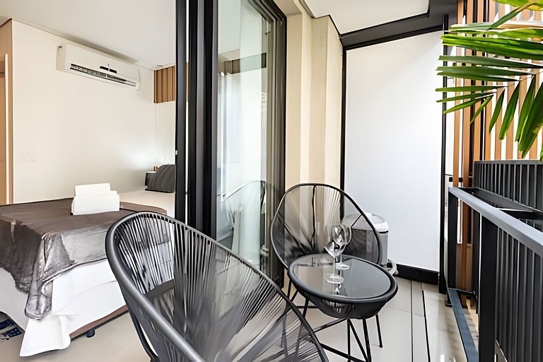 BHaus Vila Nova Conceição Pivo | Studio Premium com Varanda
