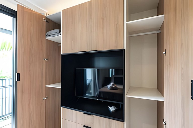BHaus Vila Nova Conceição Pivo | Studio Premium com Varanda