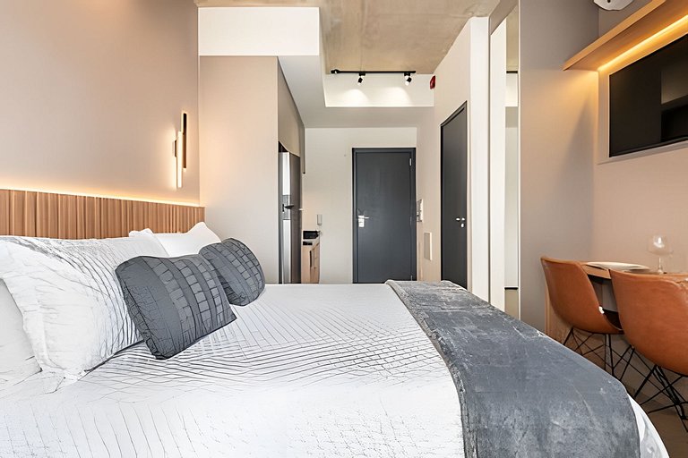 BHaus Vila Clementino On Loefgreen | Studio Premium | Lavand
