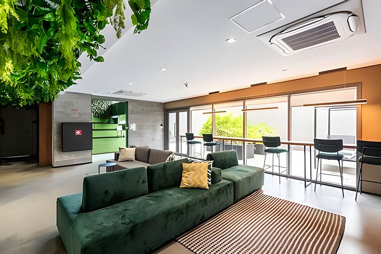 LF1 | Novo Bhaus On Loefgreen | Shopping | Metrô