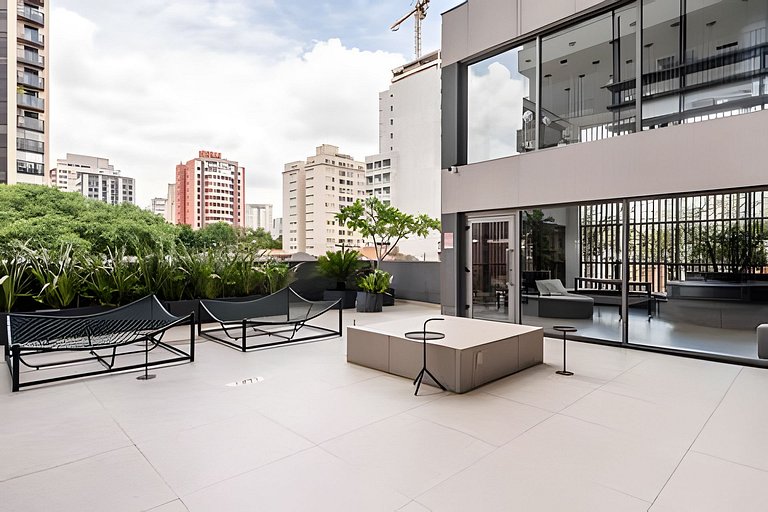 LF1 | Novo Bhaus On Loefgreen | Shopping | Metrô