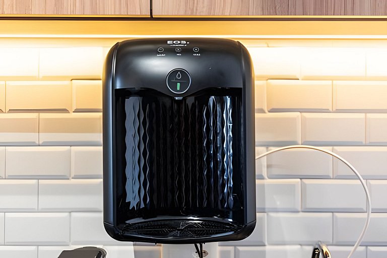 LF1 | Novo Bhaus On Loefgreen | Shopping | Metrô