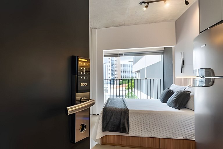 BHaus Vila Clementino On Loefgreen | Studio Premium | Lavand