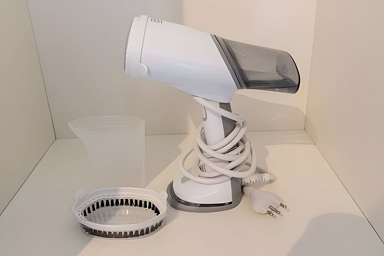 LF1 | Novo Bhaus On Loefgreen | Shopping | Metrô