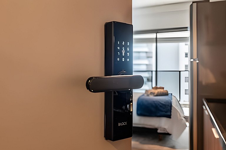 BHaus ON Vila Madalena | Studio Premium com Varanda | 6o and