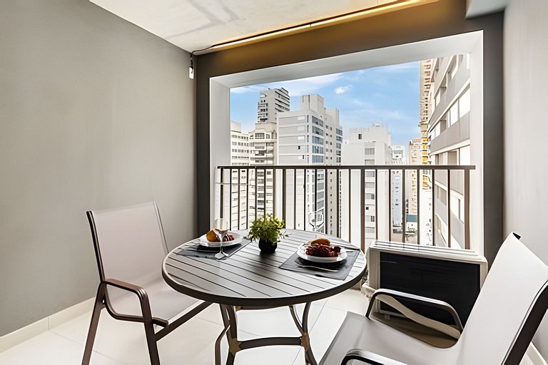 BHaus Jardins On Melo Alves | Studio Deluxe com Varanda | Li