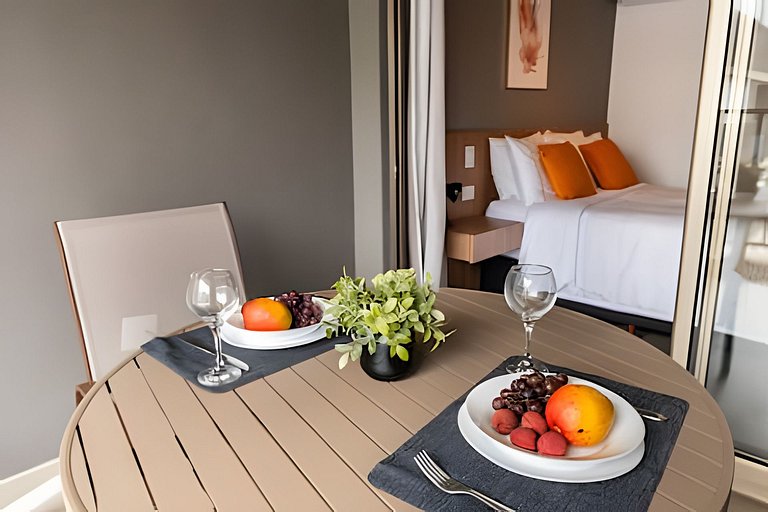 BHaus Jardins On Melo Alves | Studio Deluxe com Varanda | Li