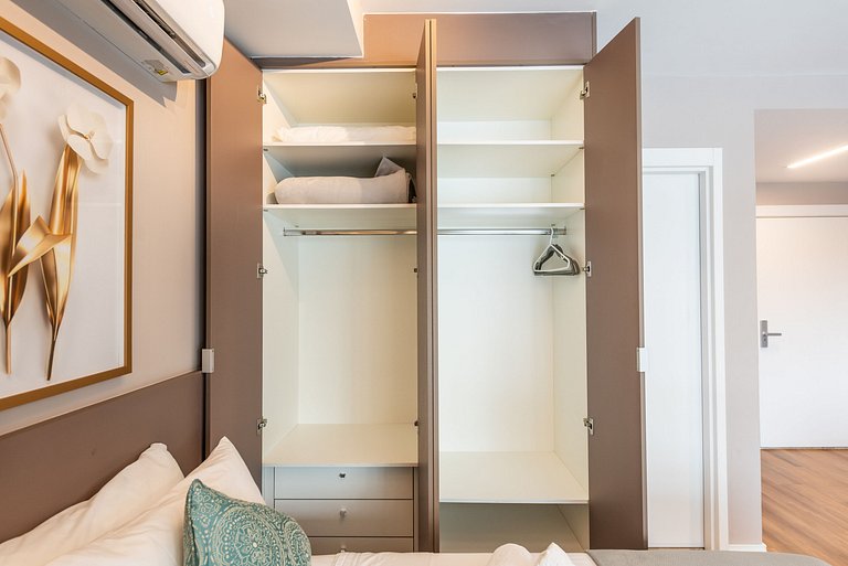 BHaus Brooklin Atmosfera | Apartamento Deluxe com Varanda |
