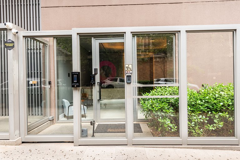 BHaus Brooklin Atmosfera | Apartamento Deluxe com Varanda |
