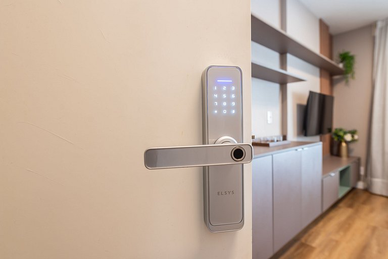 BHaus Brooklin Atmosfera | Apartamento Deluxe com Varanda |