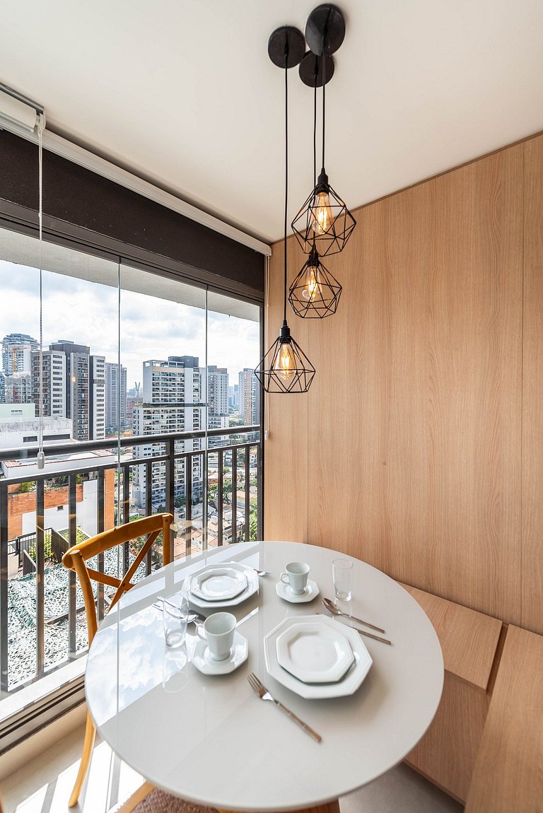BHaus ON Brooklin | Studio Premium | Vista Panorâmica | 19o