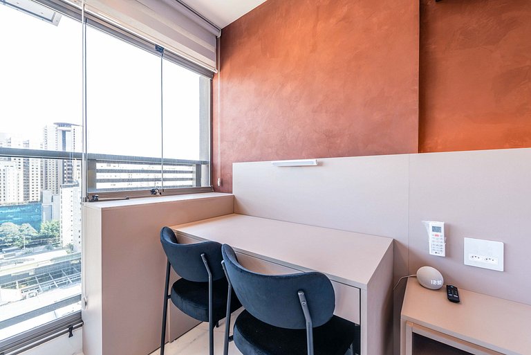 BHaus Itaim DSG | Studio Deluxe com Vista Incrível 13o andar