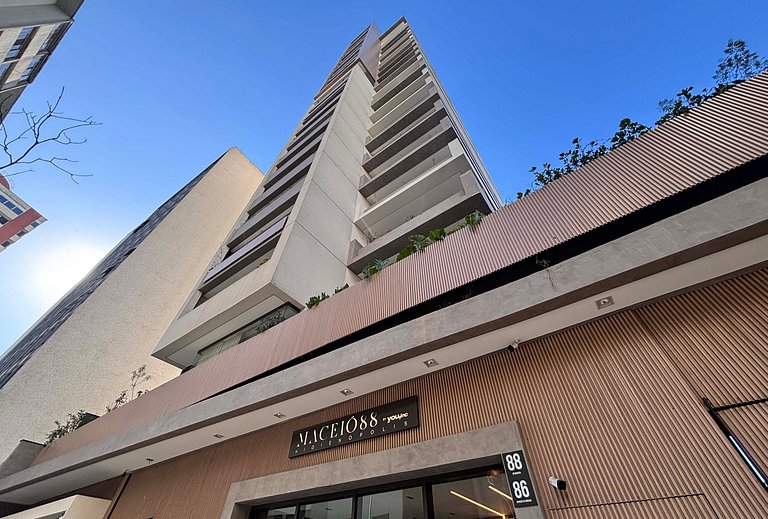BHaus Higienópolis Maceió 88 | Studio com Varanda | Cama Que