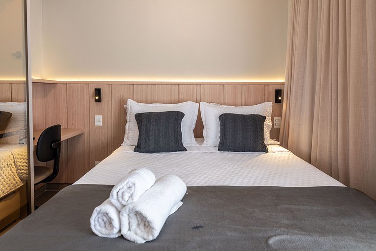 BHaus Higienópolis Maceió 88 | Studio com Varanda | Cama Que
