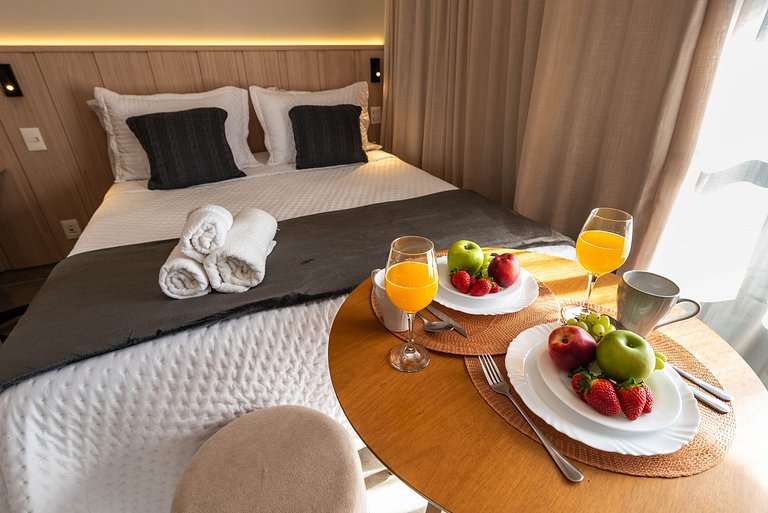 BHaus Higienópolis Maceió 88 | Studio com Varanda | Cama Que