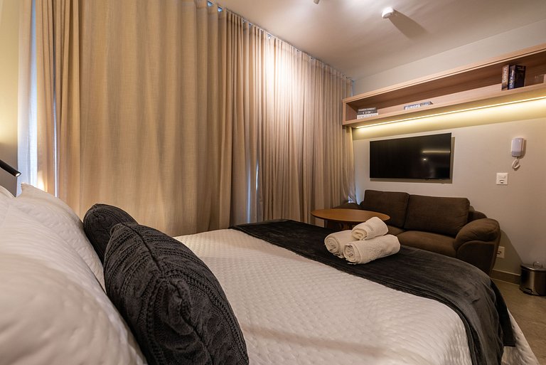 BHaus Higienópolis Maceió 88 | Studio com Varanda | Cama Que