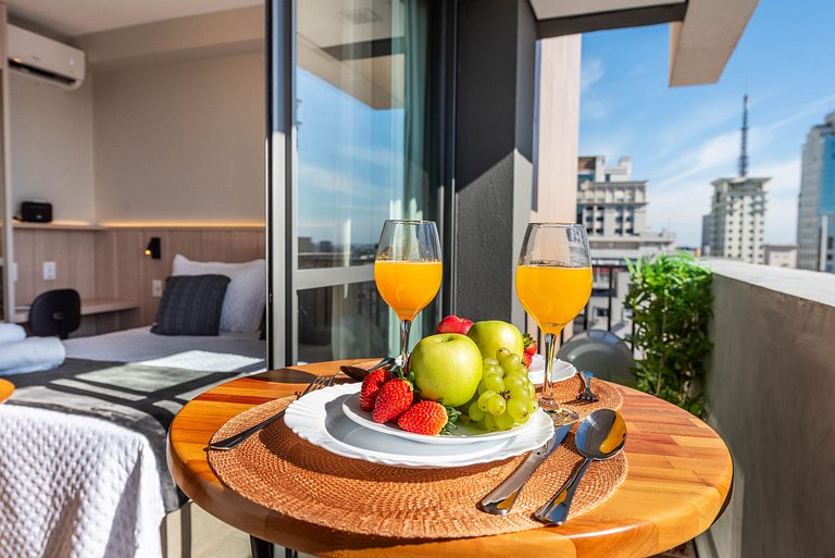 BHaus Higienópolis Maceió 88 | Studio com Varanda | Cama Que