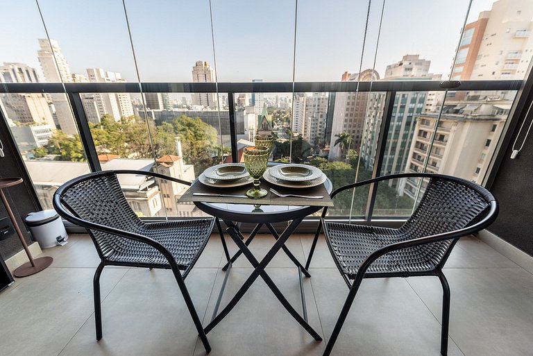 BHaus Jardins ON Lorena | Studio Premium com Varanda | Linda