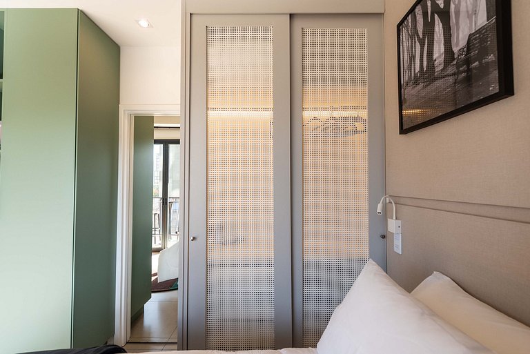 BHaus Faria Lima VN Millennium Vila Olimpia - Grand Apartmen
